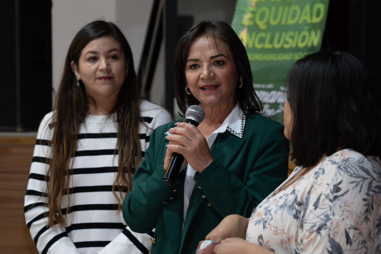 Lic. Rocío Hernández Castillo encabeza espacio de reflexión sobre la violencia de género en Huamantla